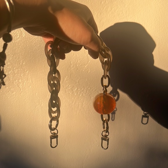 Phone case chain or purse chains - Picture 4 of 5